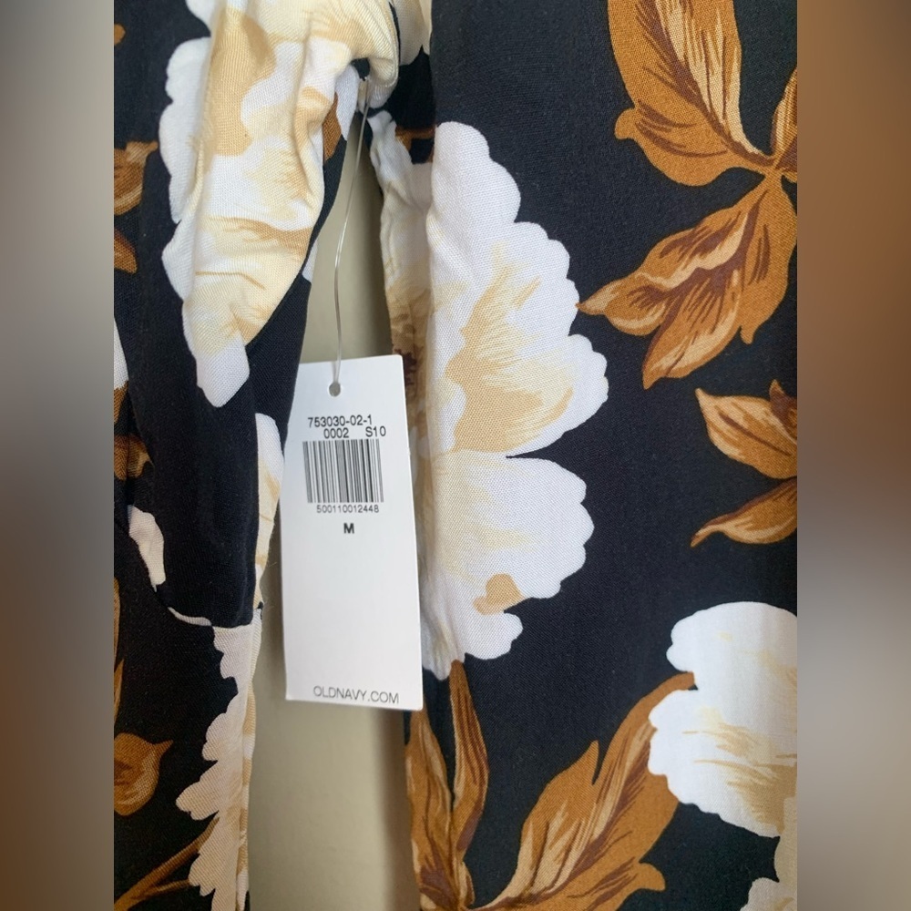 Old Navy Floral Smocked Maxi Dress Black Brown White Size Medium Empire NWT - Picture 4 of 10